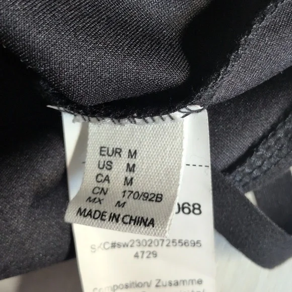 Women's Sleeveless Fringe Faux Suede Vest Size Medium NWOT, Boho Cowgirl - Picture 4 of 5